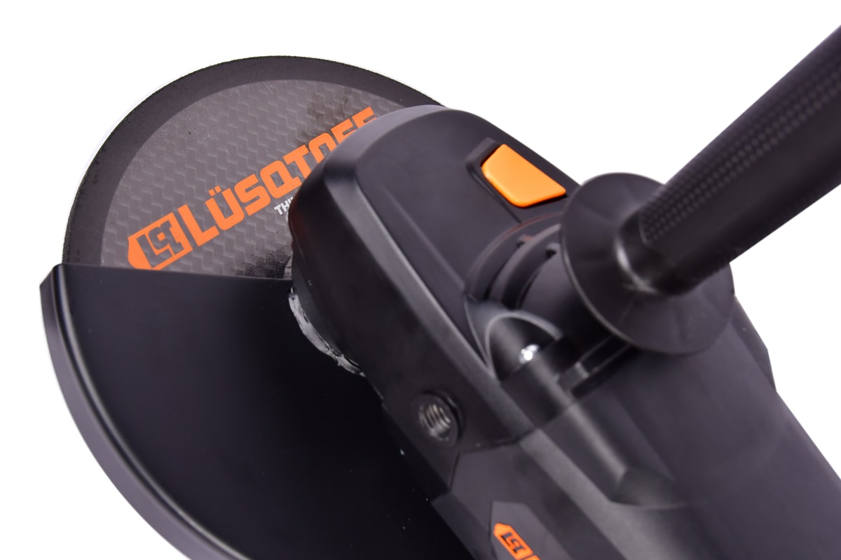 Amoladora Angular 2200W 230mm 9" 6500 RPM M14 + Disco Corte + Mango 3 Posiciones + Guarda AML2200-9 - Lusqtoff