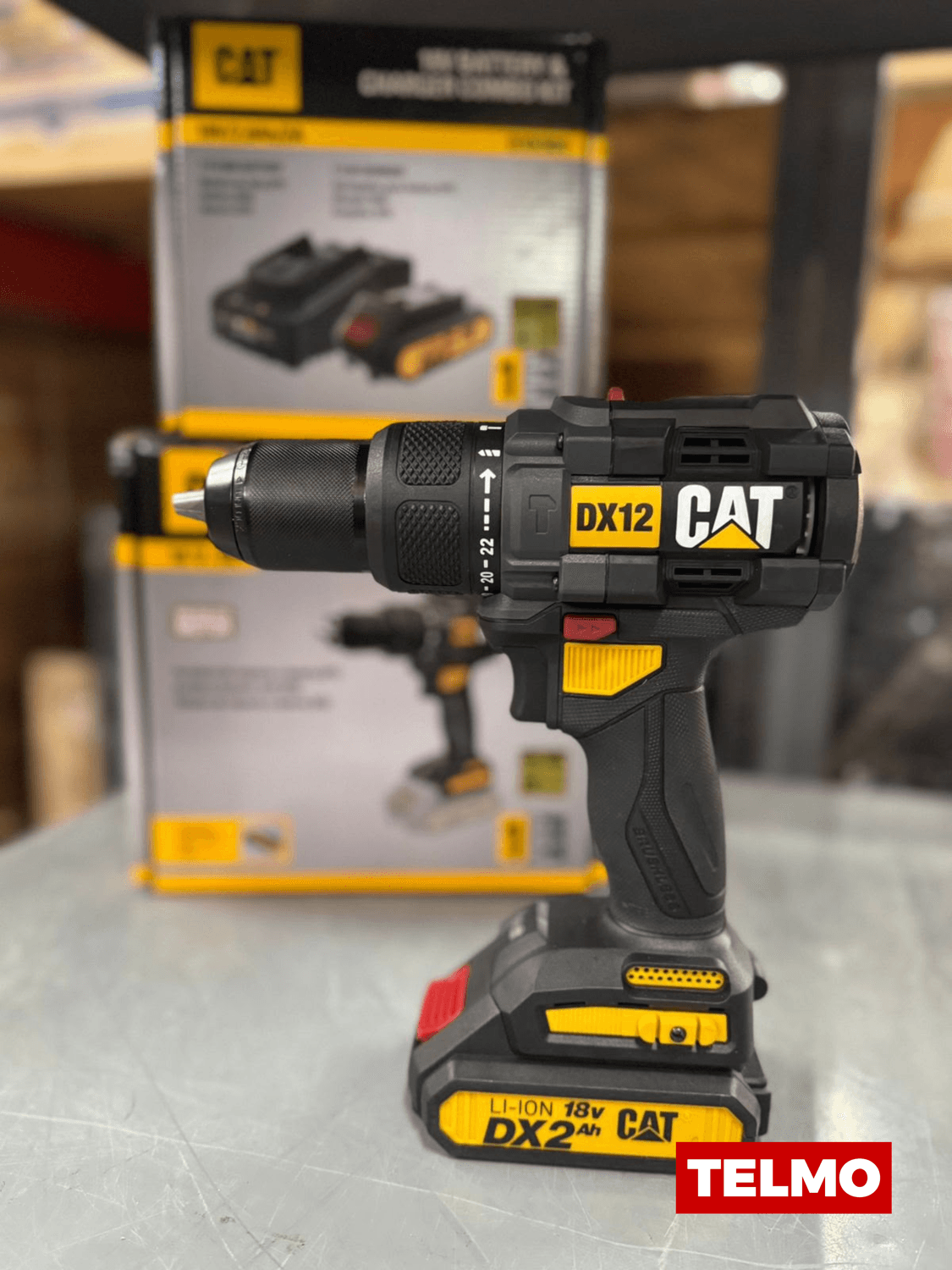 Taladro Atornillador Percutor Brushless 18V 65Nm 13mm + 2 Baterías 2Ah + Cargador + Maletín DX12 - CAT