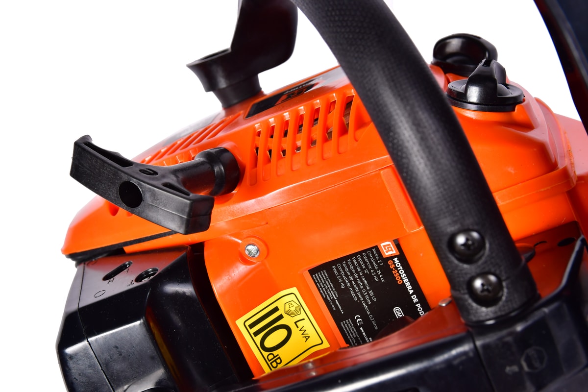 Motosierra Naftera 25,4cc 2 Tiempos Espada 12" Corte 300mm Cadena Carlton + Bolso GS-2500 - Lusqtoff