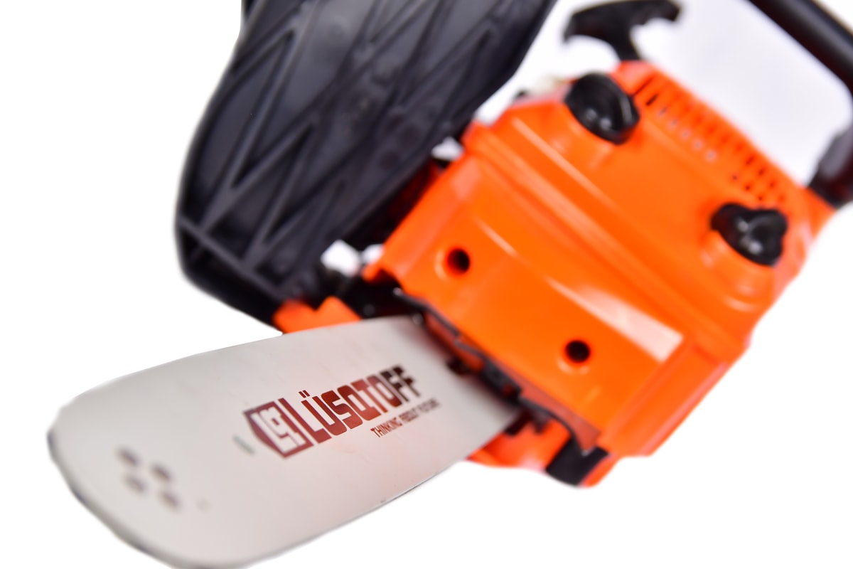 Motosierra Naftera 25,4cc 2 Tiempos Espada 12" Corte 300mm Cadena Carlton + Bolso GS-2500 - Lusqtoff