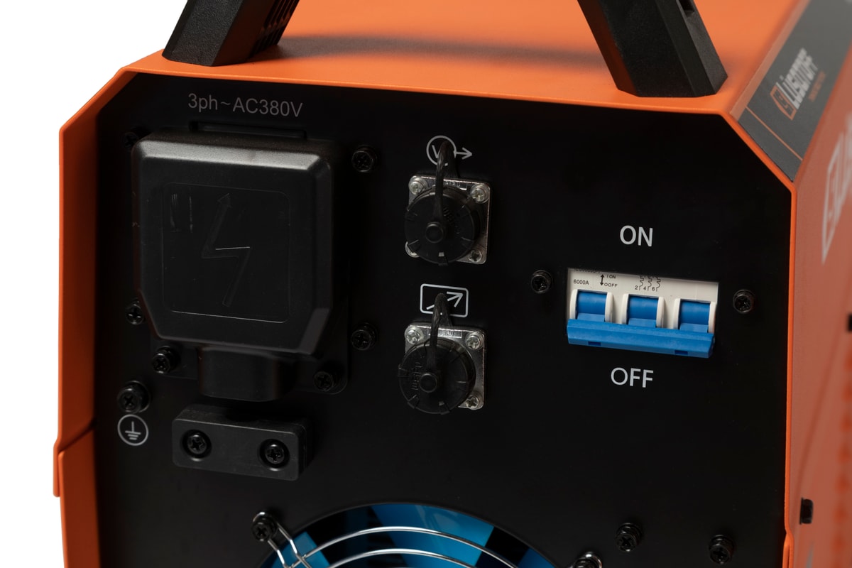 Cortadora Plasma 100A Trifásica 380V Corte 40mm Arco Piloto IGBT + Torcha Black Wolf INCUT-100 - Lusqtoff