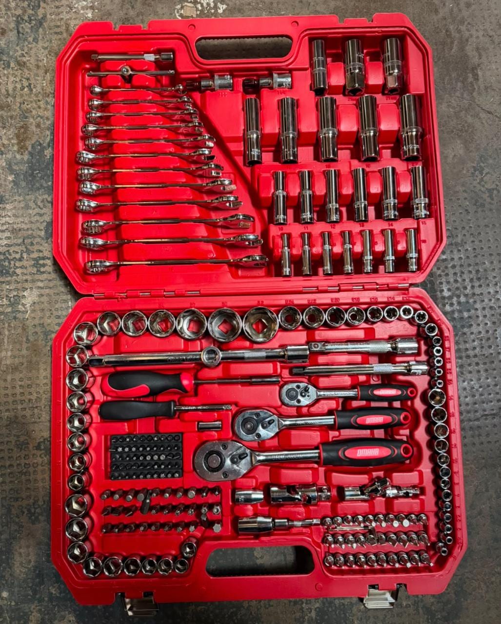 Set Tubos Herramientas 1/2" 3/8" 1/4" Chrome Vanadium 216 Piezas SHK-216 - Omaha, foto real